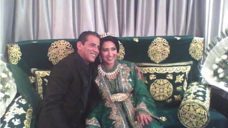 أخيرا دنيا بوطازوت هداها الله وراتناعلى ألبوم صور زفافها 1