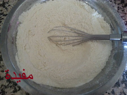 كيكة بالليمون بلا بيض5