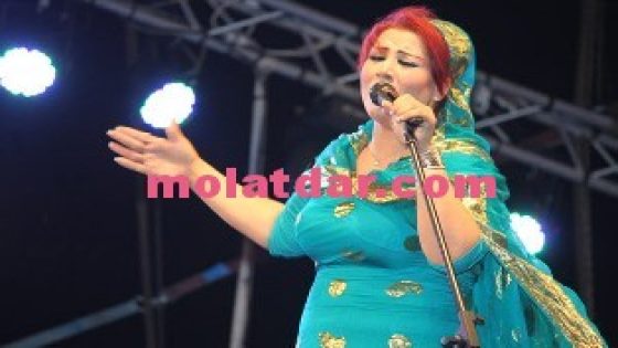 الفنانة سعيدة شرف تحتفل بطلاقها على الطريقة الصحراوية بملهى ليلي