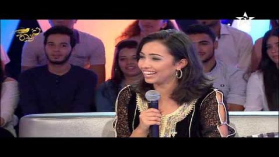 محمد ترك يتغزل بزوجته دنيا بطمة على التلفزيون المغربي