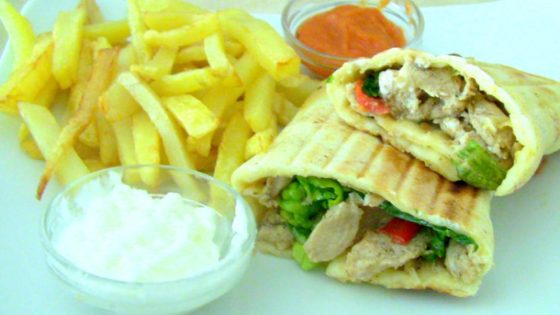 شوارما الدجاج احلى من شوارما المطاعم مع الخبز الشامي ناجح مئة في المئة